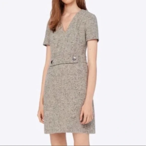 Elegant Gray Tweed Dress - Picture 2 of 10